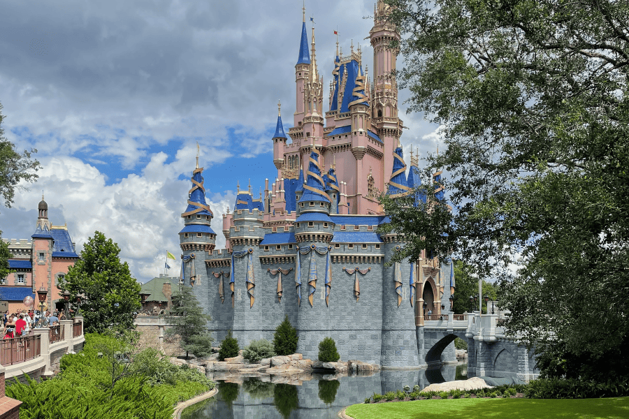 cinderella castle reflection Magic Kingdom
