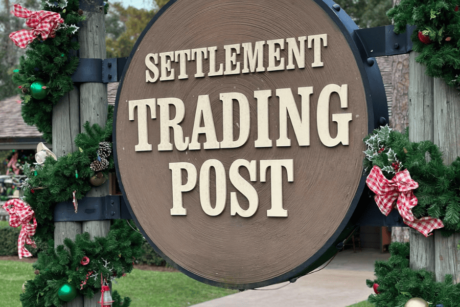 fort wilderness trading post holiday sign