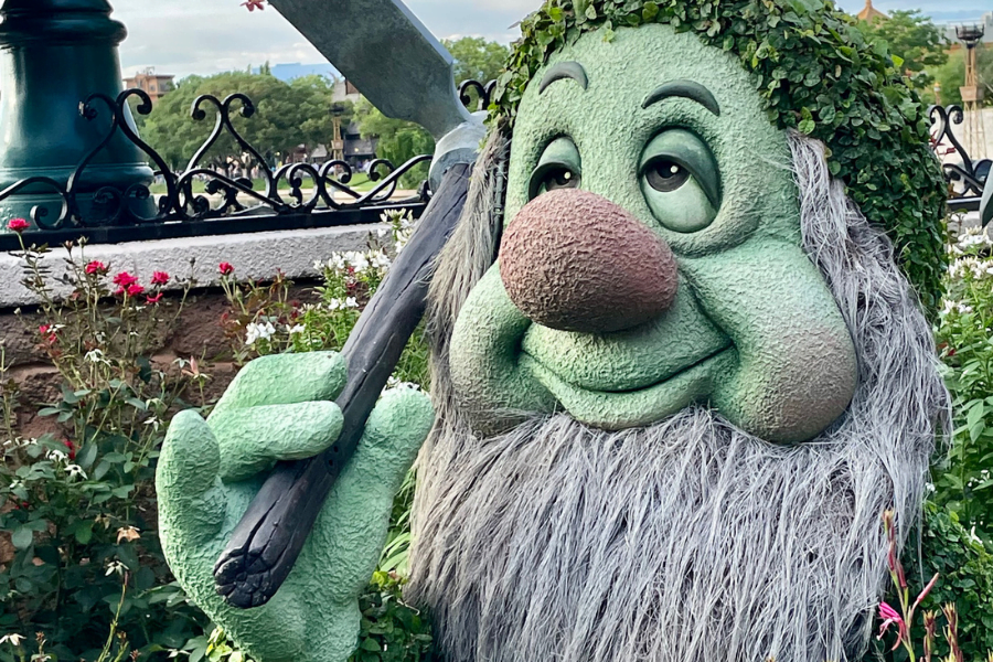 Sleepy Topiary Epcot Flower and Garden Festival April in Disney World