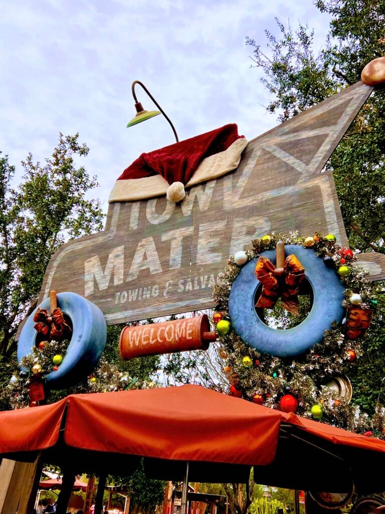 cars_land_maters_jingle_jamboree